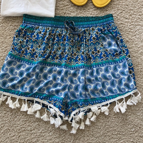 Tasseled Geo Print Lounge Shorts - Picture 2 of 10